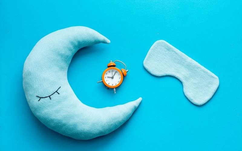 How Body Massage could help to sleep better? - Blue Nectar Ayurved
